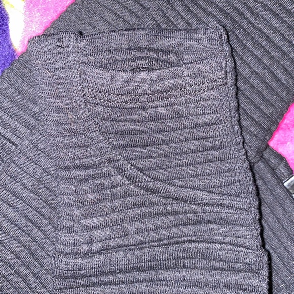 Athletic women’s jacket with hoodie - Picture 4 of 11